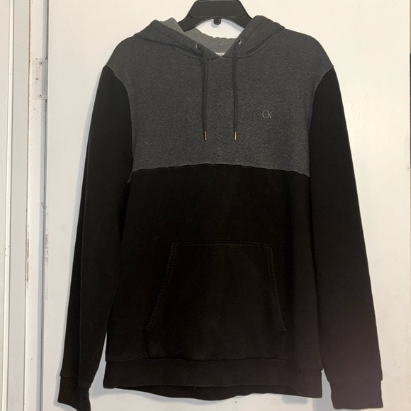 Men’s Black and Grey Calvin Klein Hoodie - Picture 2 of 4